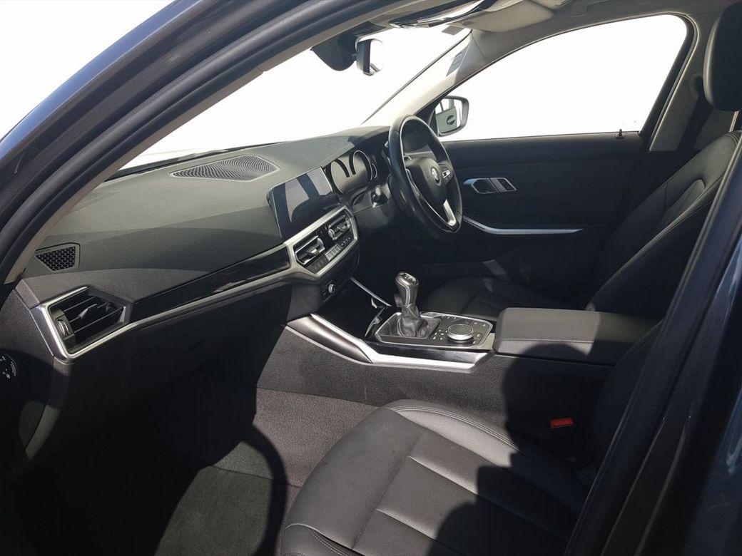 2021 BMW 3 Series