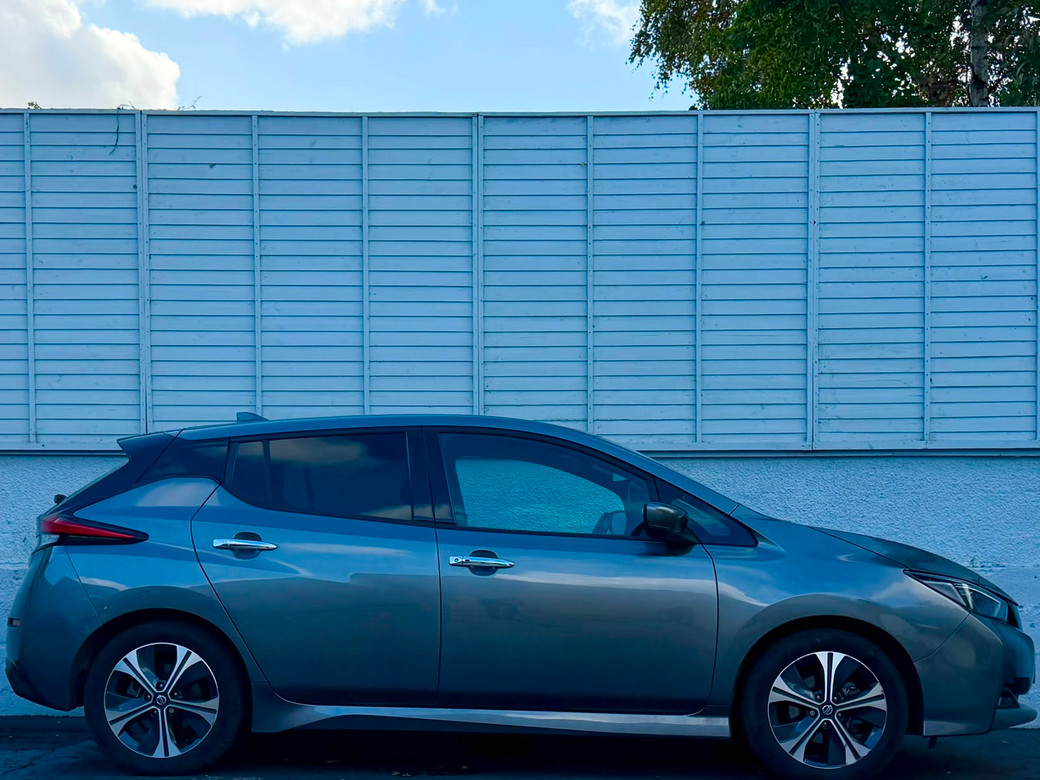 2022 Nissan Leaf