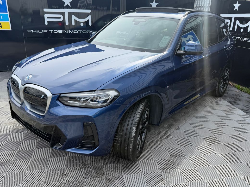 2024 BMW iX3