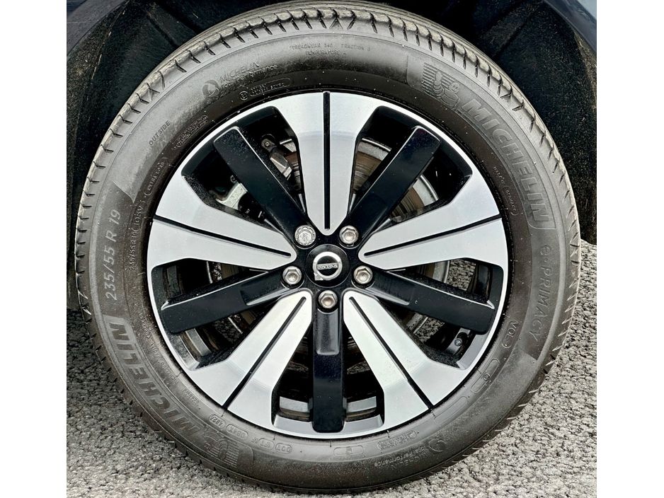 2025 Volvo XC60