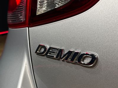 2019 Mazda Demio