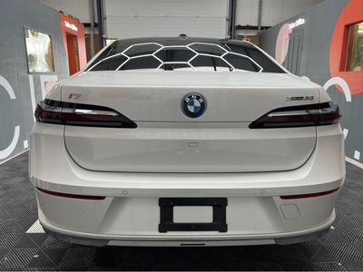 2024 BMW i7