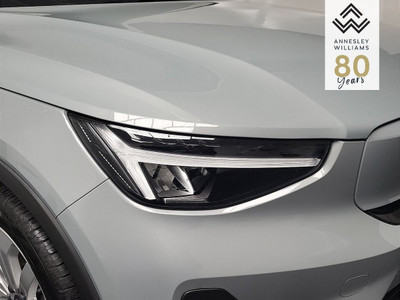 2026 Volvo EX40