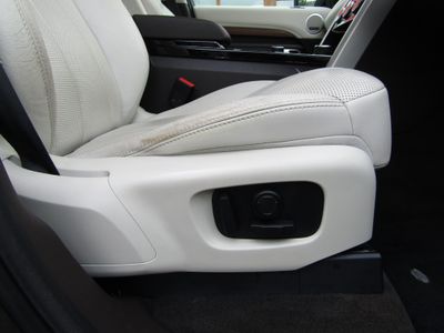 2017 Land Rover Discovery