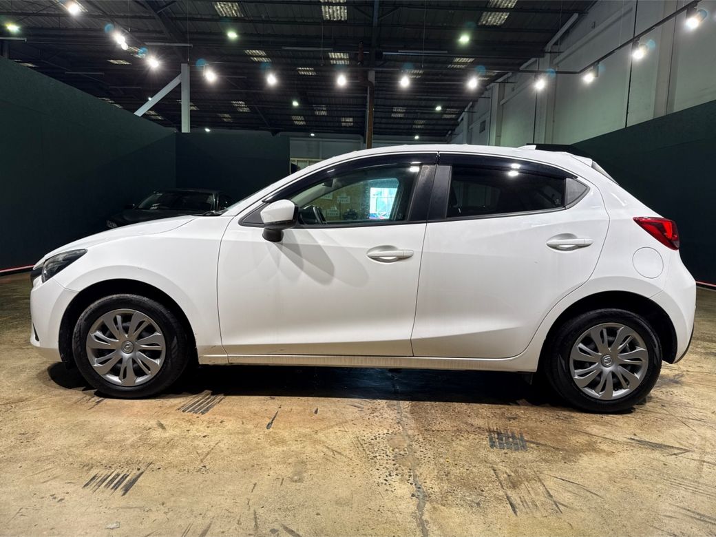 2019 Mazda Demio