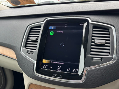 2022 Volvo XC90