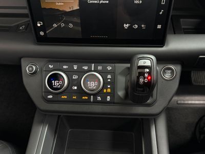 2025 Land Rover Defender