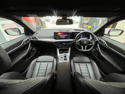 2025 BMW i4