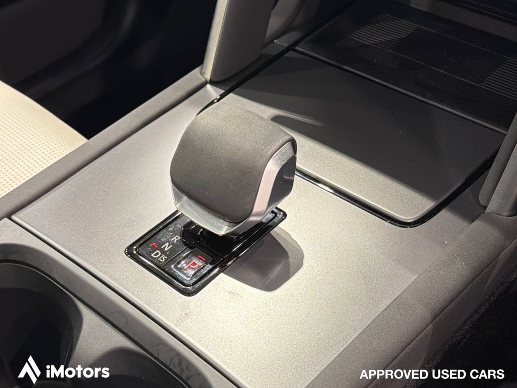 2025 Land Rover Discovery Sport