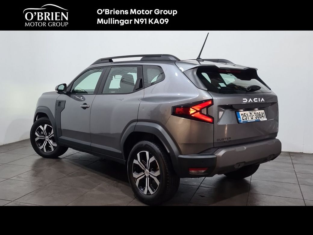 2025 Dacia Duster