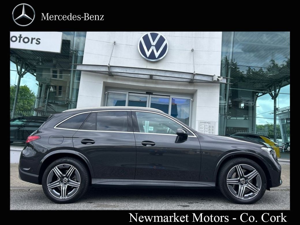2025 Mercedes-Benz GLC Class