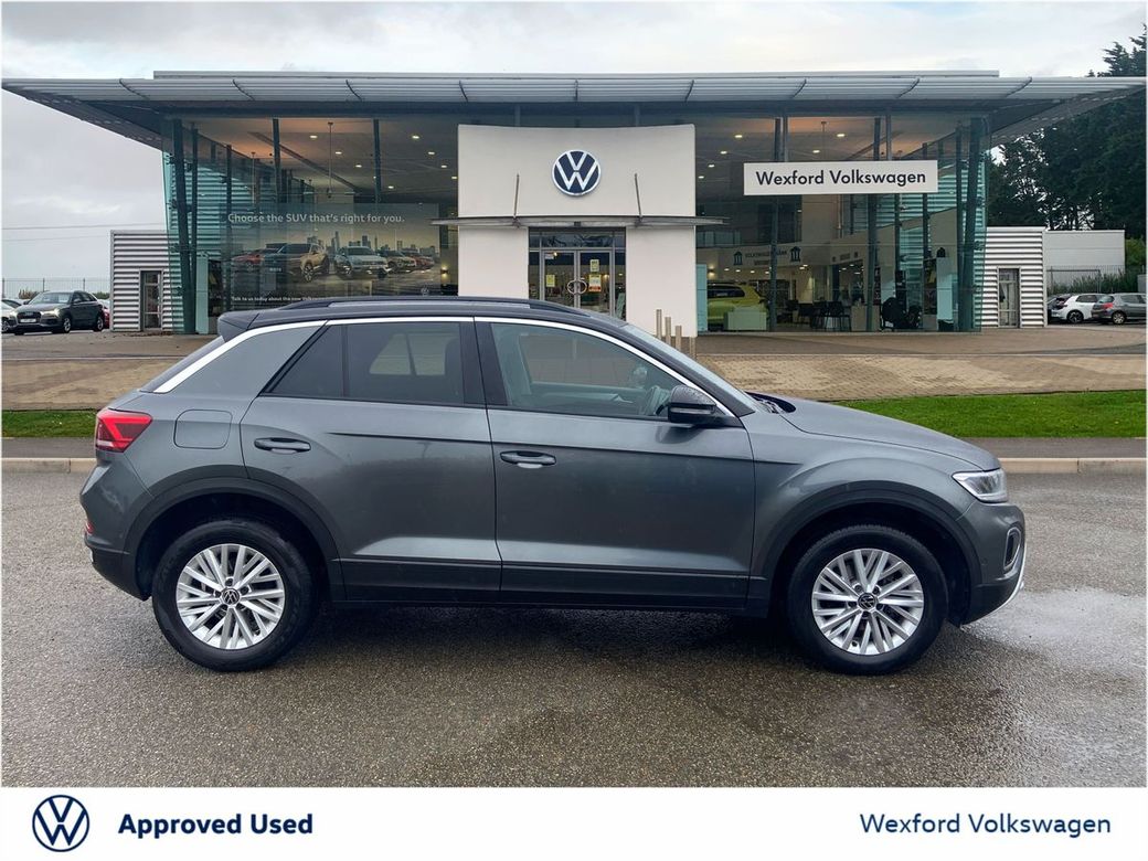 2023 Volkswagen T-Roc
