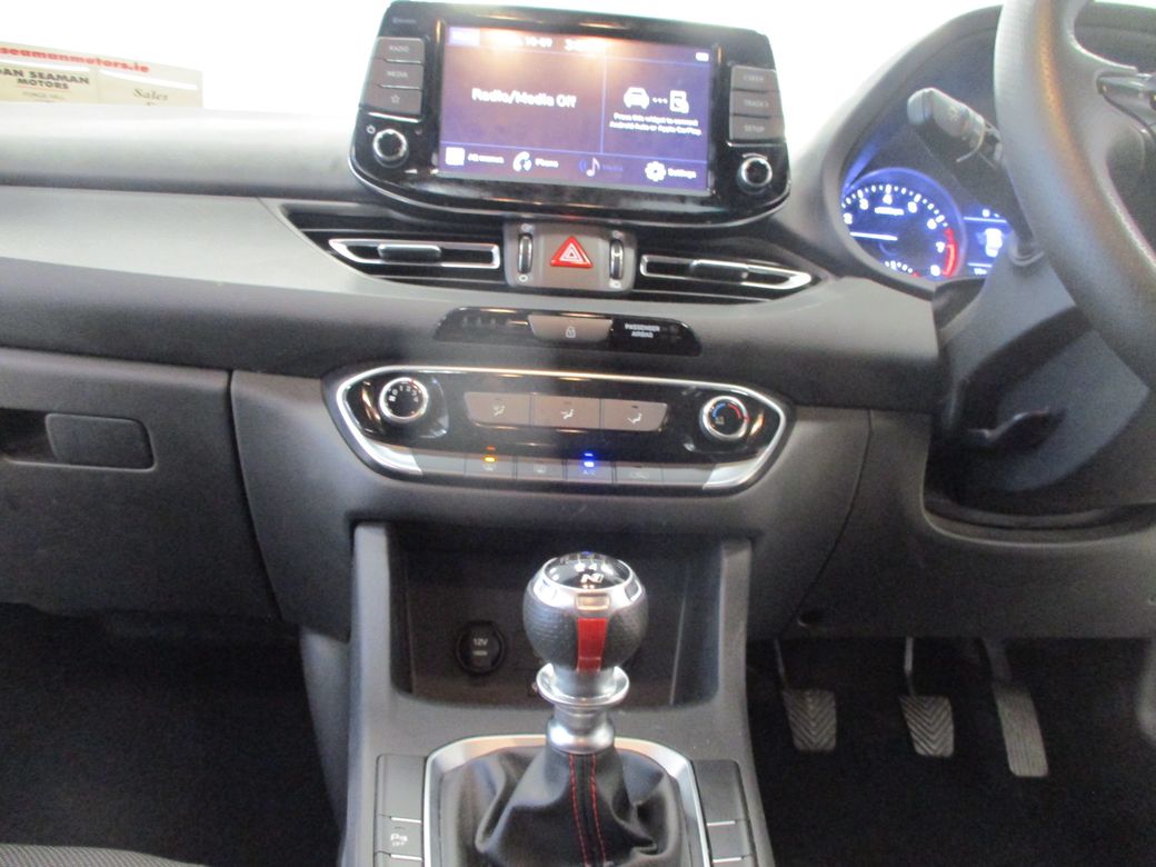 2024 Hyundai i30