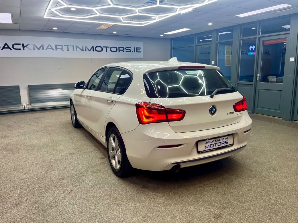 2017 BMW 118