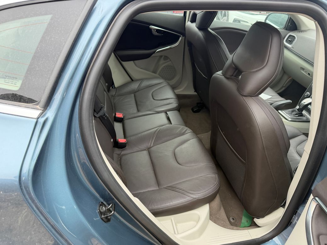 2013 Volvo V40