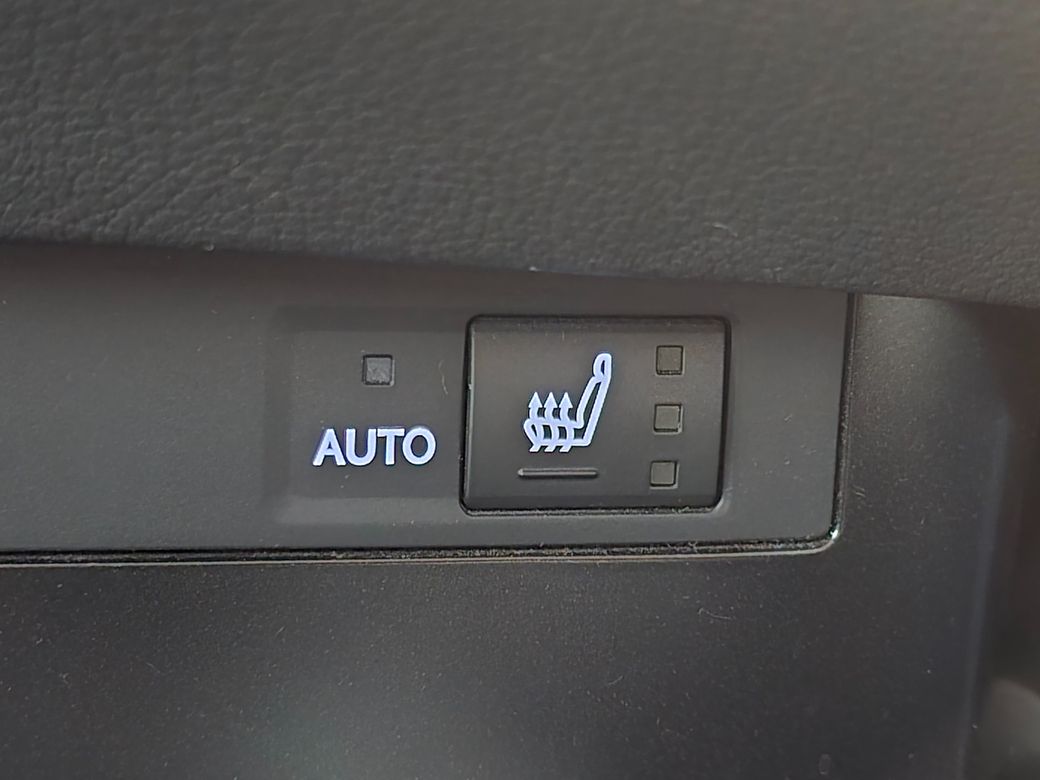 2023 Lexus ES 300h