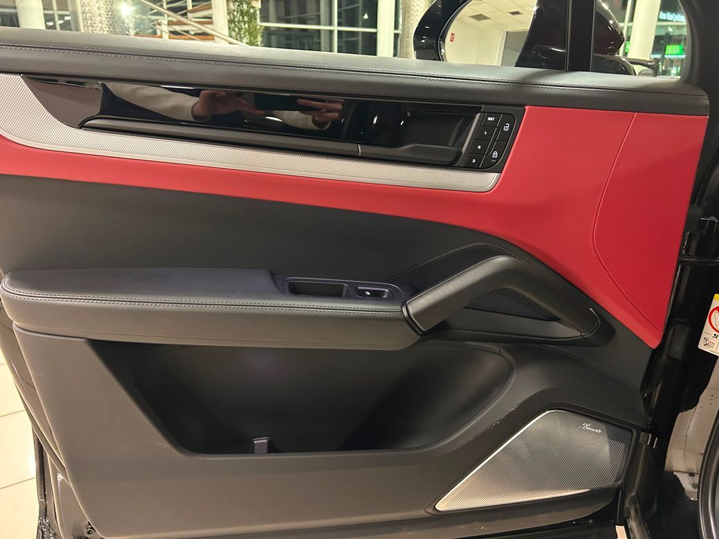 2024 Porsche Cayenne