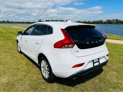 2014 Volvo V40