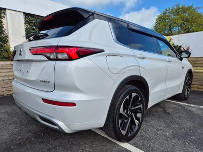 2023 Mitsubishi Outlander
