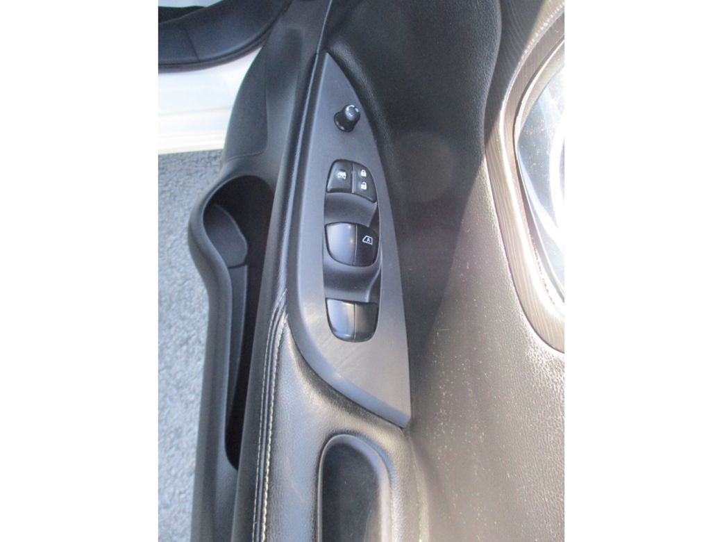 2015 Nissan Pulsar