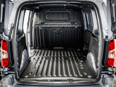 2026 Peugeot Partner