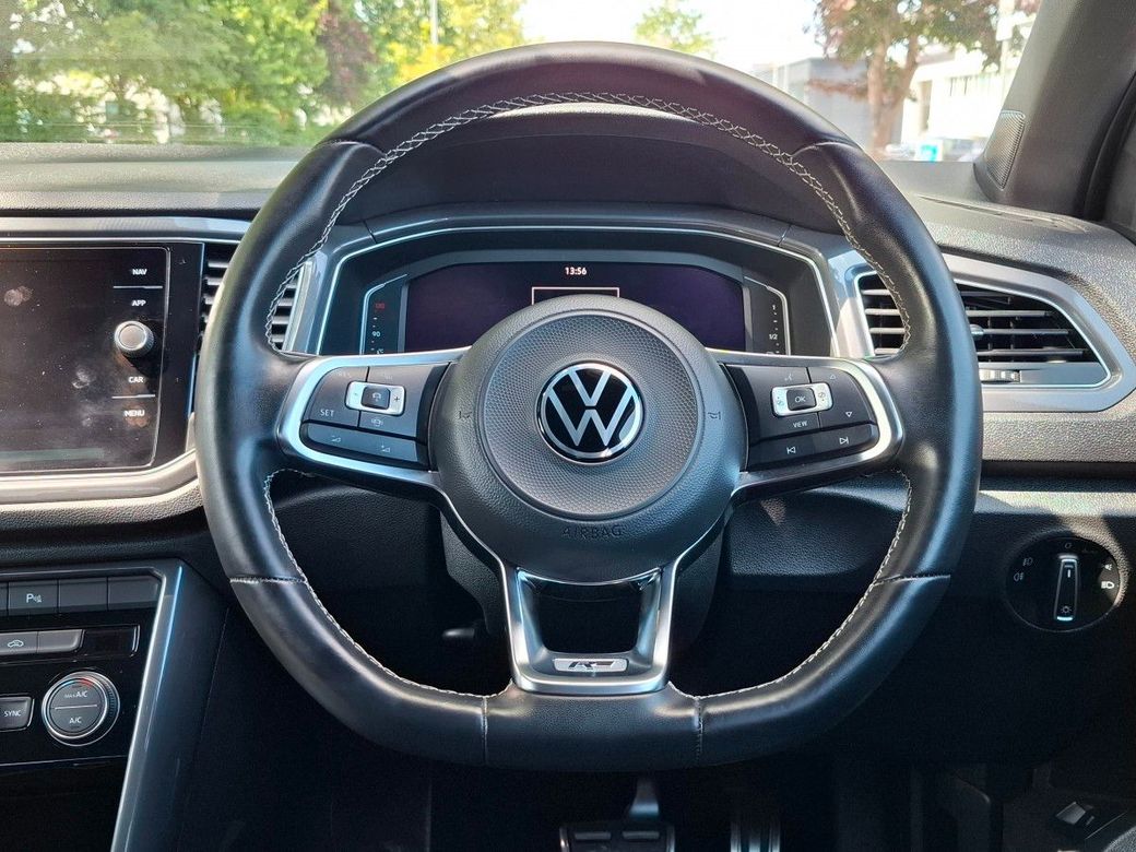 2022 Volkswagen T-Roc