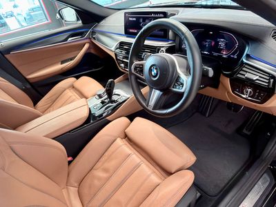 2021 BMW 5 Series