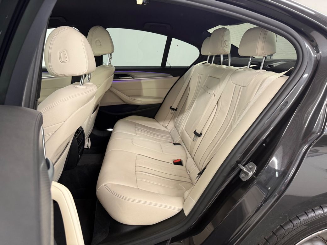 2018 BMW 5 Series