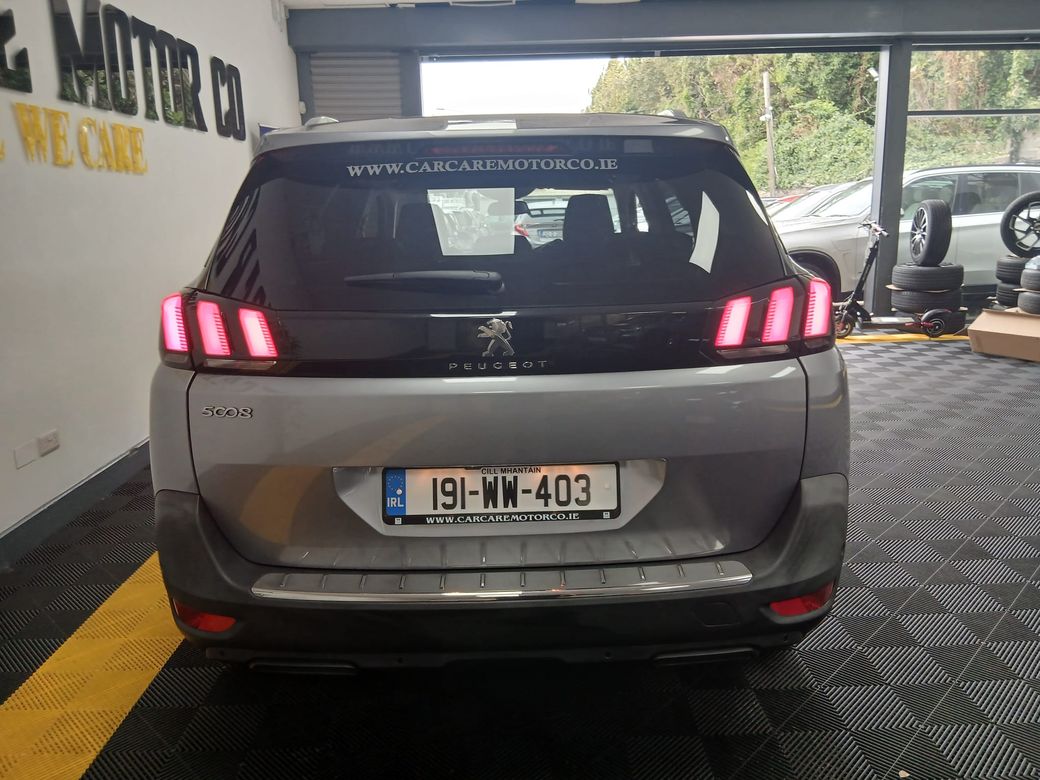 2019 Peugeot 5008