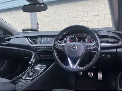 2019 Opel Insignia