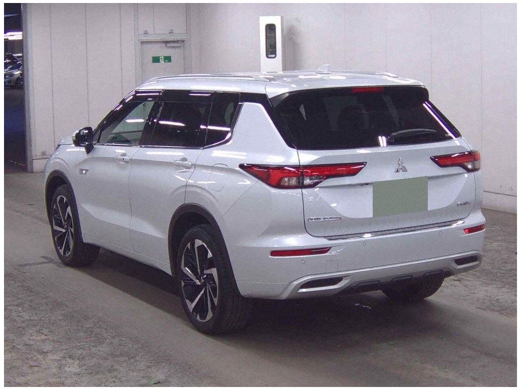 2024 Mitsubishi Outlander