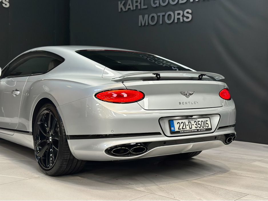 2022 Bentley Continental