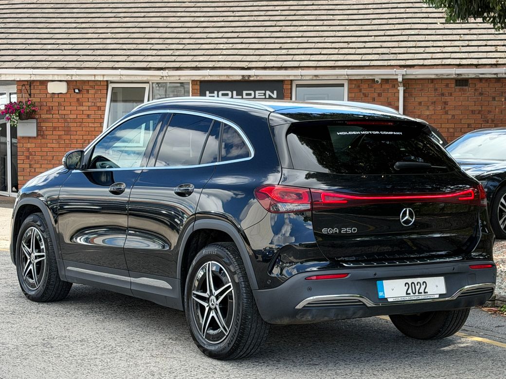 2022 Mercedes-Benz EQA