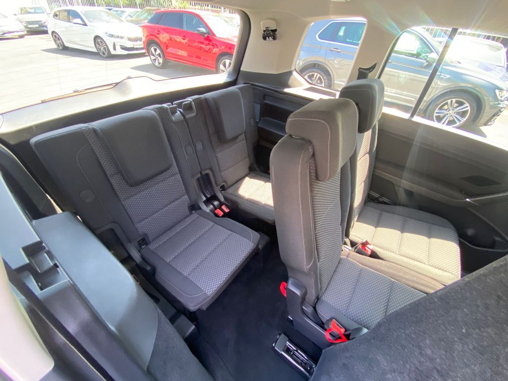 2017 Volkswagen Touran