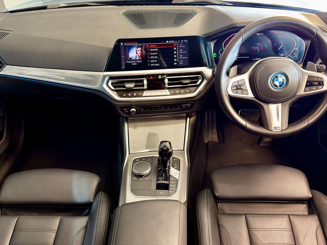 2021 BMW 330