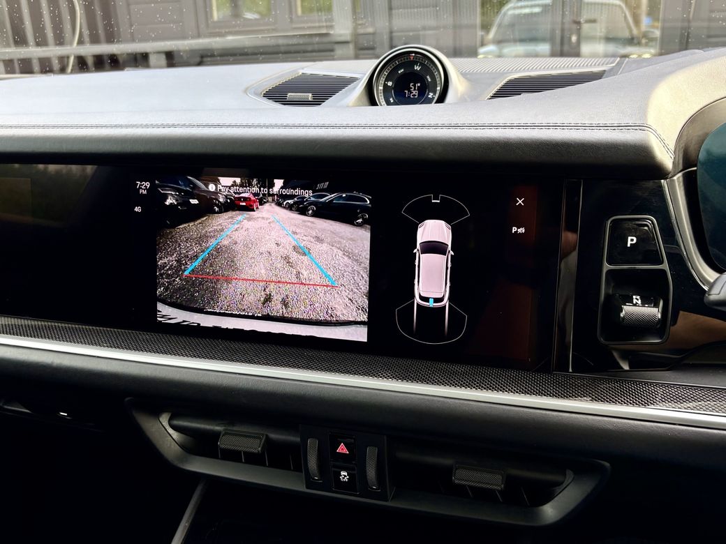 2023 Porsche Cayenne