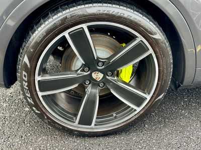 2024 Porsche Cayenne