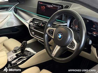 2022 BMW 5 Series
