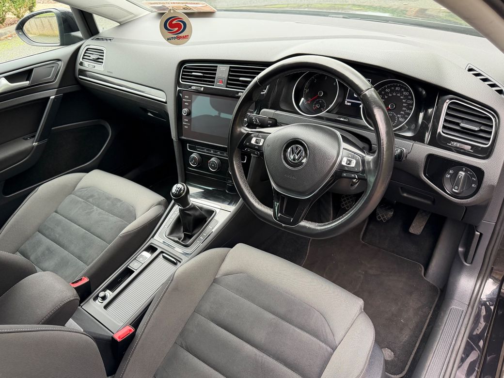2017 Volkswagen Golf