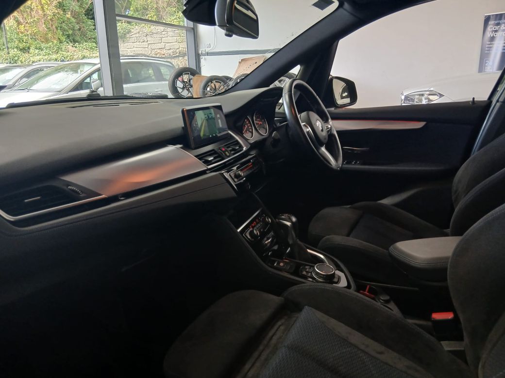 2016 BMW 218
