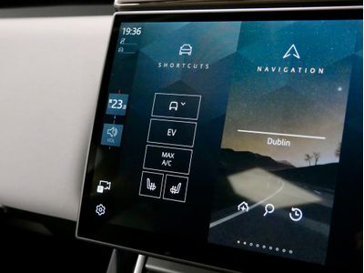 2025 Land Rover Range Rover Velar
