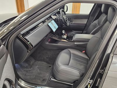 2026 Land Rover Range Rover Sport