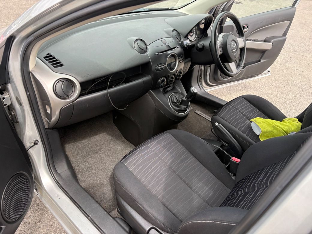 2010 Mazda Mazda2