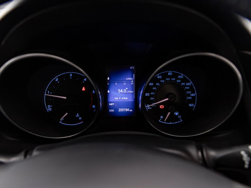 2016 Toyota Auris