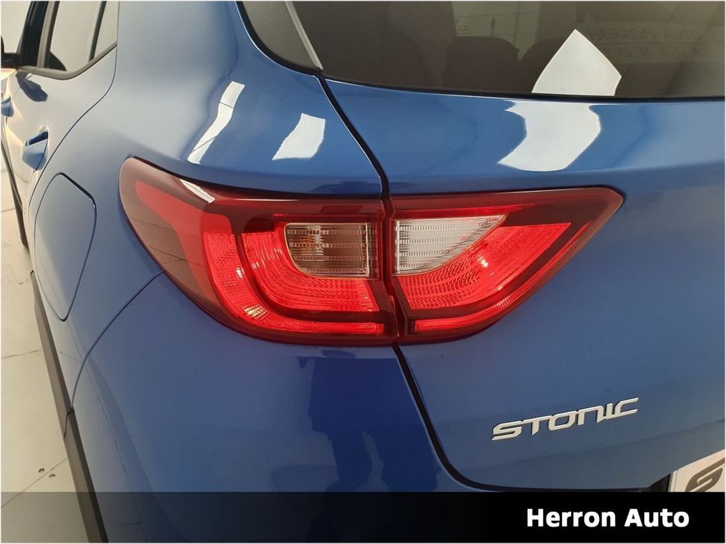 2025 Kia Stonic