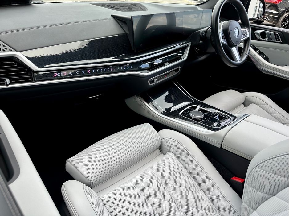 2023 BMW X5