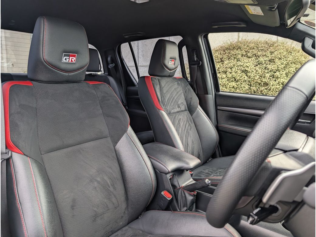 2024 Toyota Hilux