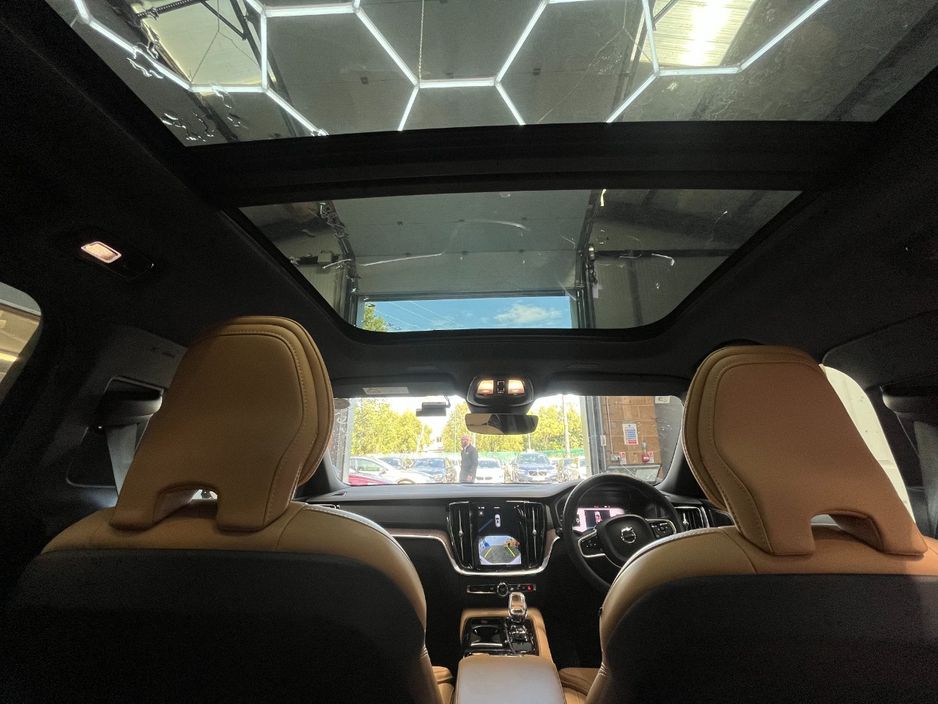 2023 Volvo V60