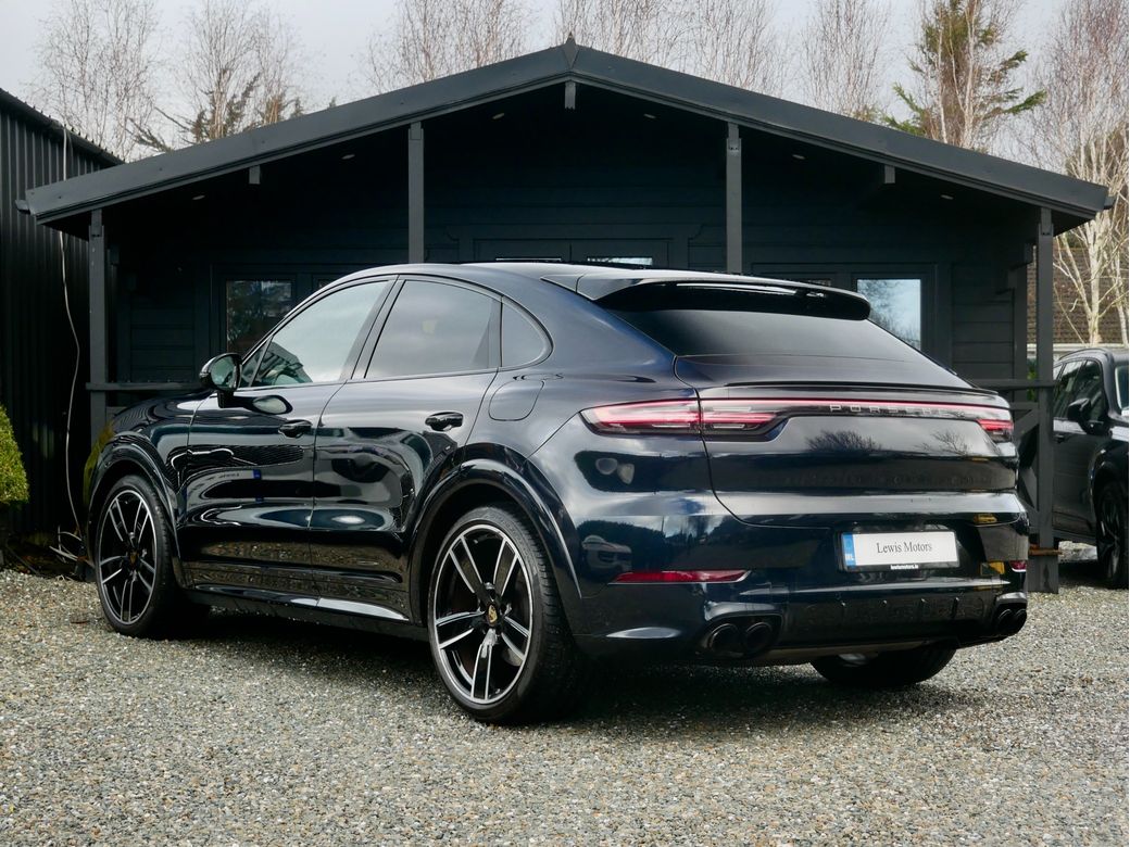 2023 Porsche Cayenne