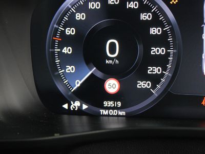 2020 Volvo XC40